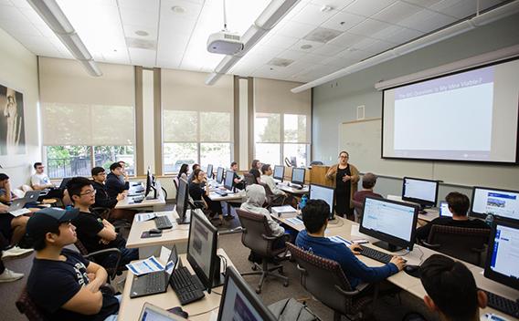 Teacher in front a classroom